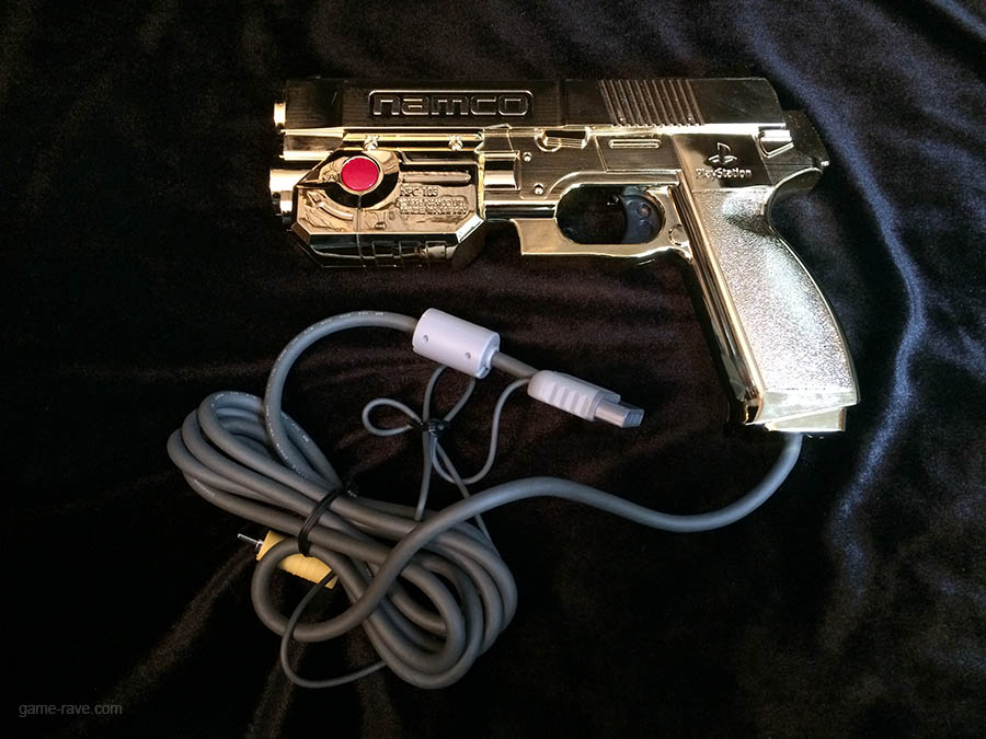 PSX Elemental Gearbolt Assassins Case Photoshoot - Golden Guncon